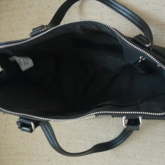 NWOT Kenneth Cole Women's Black and Gray Floral Handbag - Picture 4 of 7